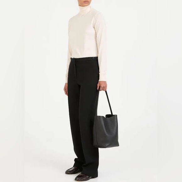 The Row Women’s Size 8 Black Jesse Wool Blend Pants - Picture 8 of 8